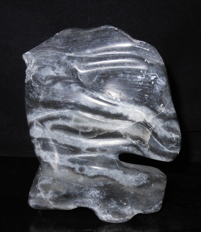 Stenen beeld (Horse) van de recentelijk overleden kunstenares Mette Bauer kopen? Bied vanaf 40!