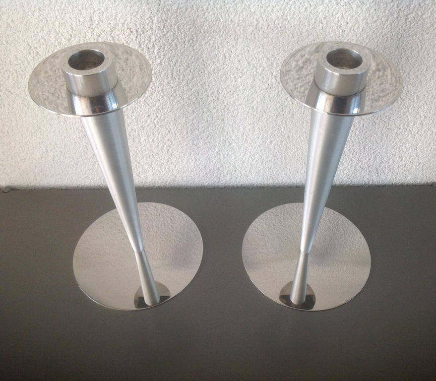 Twee kandelaars - Danish steel house design kopen? Bied vanaf 18!