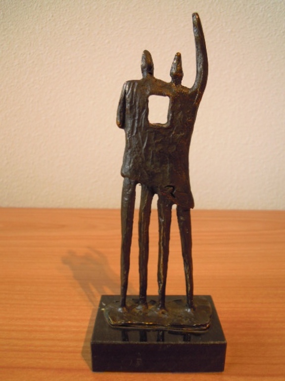 Pracht zwaar bronzen beeldje 18 cm hoog = niet gesigneerd. kopen? Bied vanaf 25!