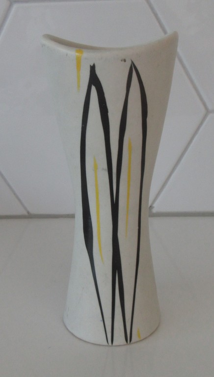 Scheurich Foreign vaasje ca.1960 kopen? Bied vanaf 1!