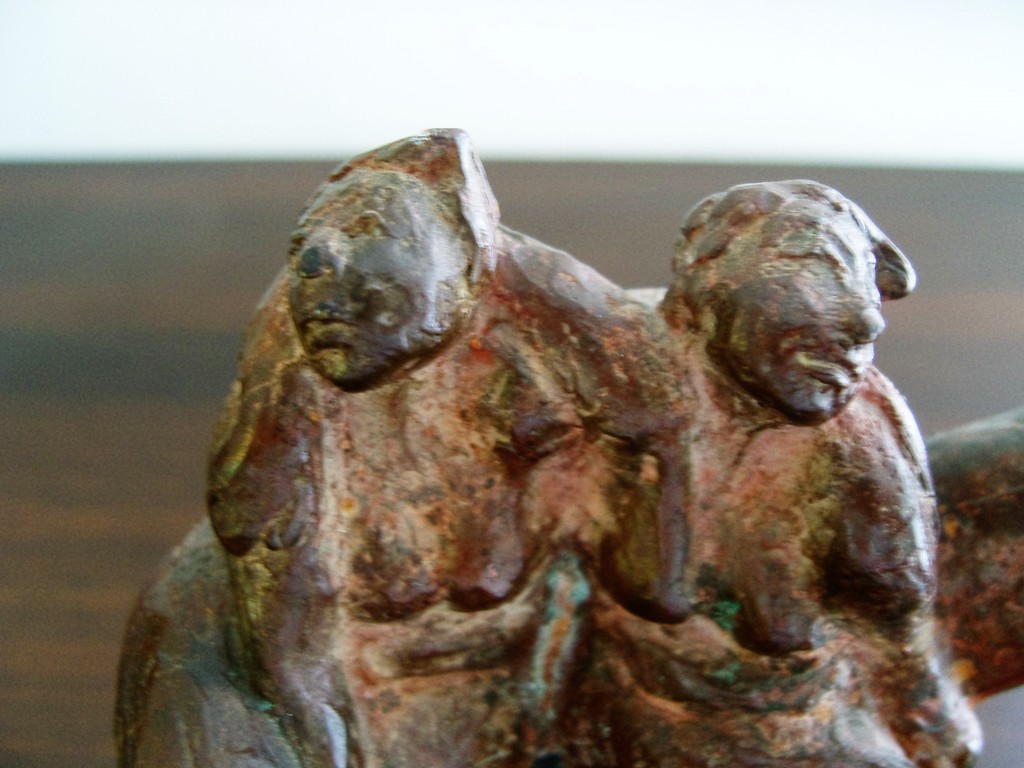 Marian Kievits: Zeer aandoenlijk fraai bronzen beeldje. kopen? Bied vanaf 300!