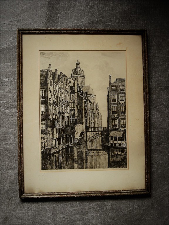 Grote ingelijste en gesigneerd Ets "het Kolkje en st Nicolaaskerk Amsterdam"  kopen? Bied vanaf 1!