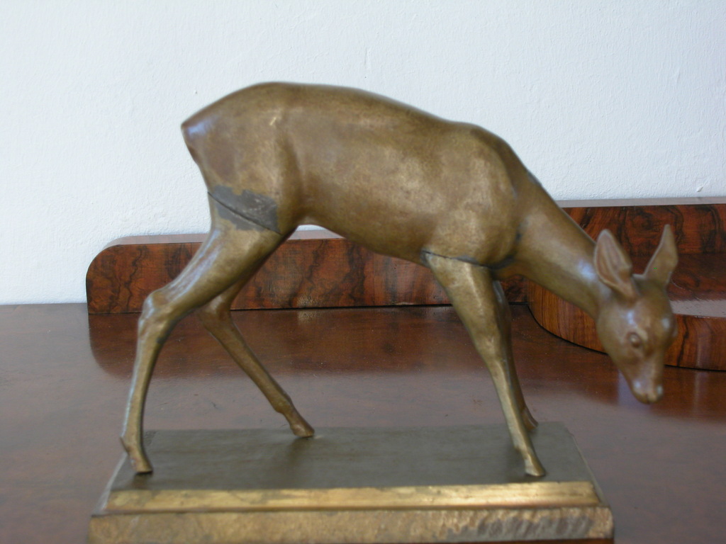 Hertje.B.Butzke.Brons circa 1920. kopen? Bied vanaf 90!