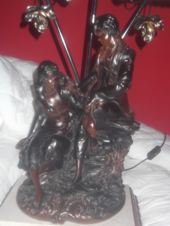 MOOI BRONZEN BEELD/ LAMP kopen? Bied vanaf 50!