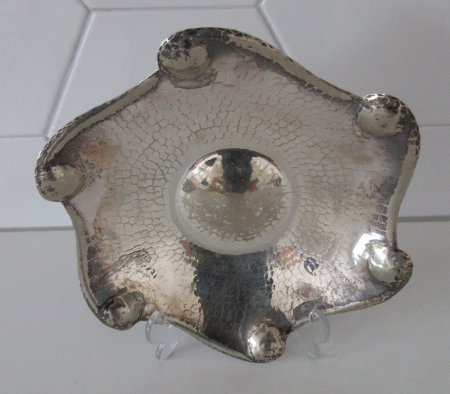 Jennings Brothers (USA) - Art deco hand gehamerd verzilverd schaaltje kopen? Bied vanaf 18!