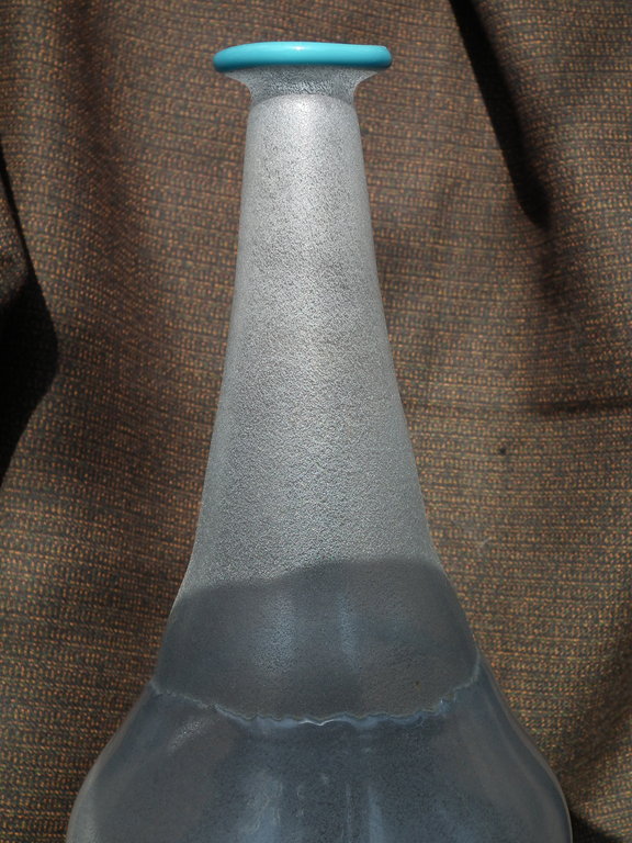 Ongespecificeerd - Kosta Boda Monica Backström flesvaas grijs blauw kopen? Bied vanaf 60!