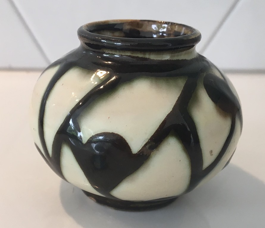 Hermann August Kähler (HAK) - Art nouveau aardewerk bibelotje kopen? Bied vanaf 25!