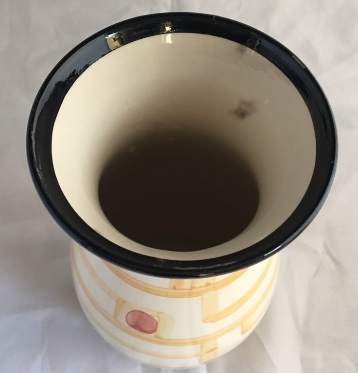 Pottenbakkerij De Vier Paddestoelen -  vaas met geometrisch decor kopen? Bied vanaf 1!