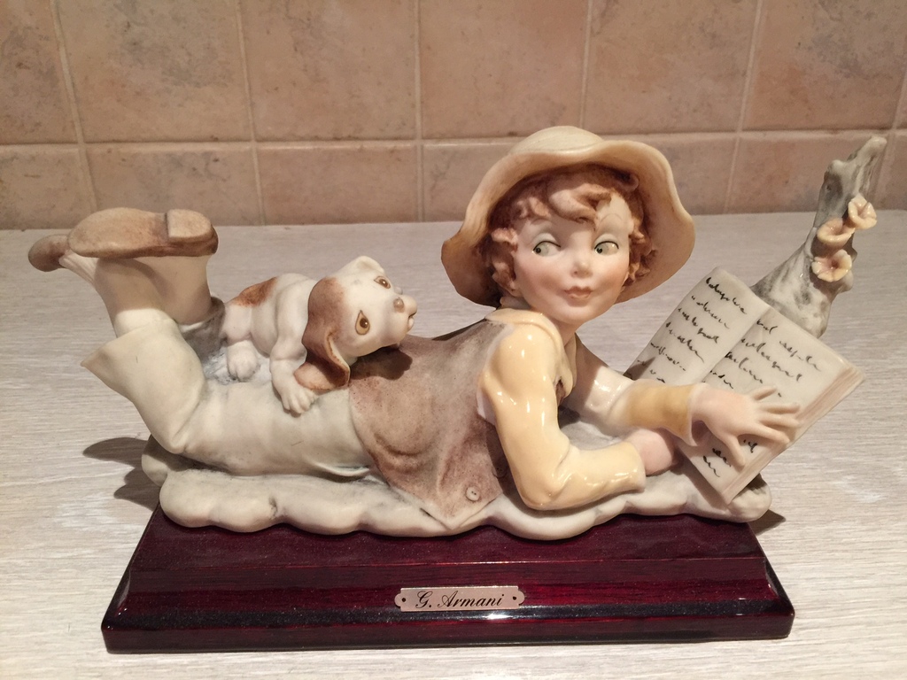 Zeldzaam beeld van Giuseppe Armani kopen? Bied vanaf 15!