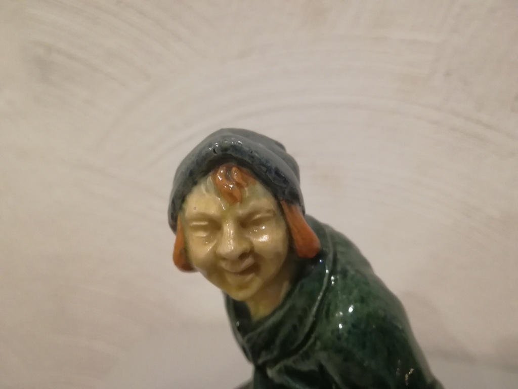 porceleinen postuur jaren '60 - onbekend kunstenaar - de poeper kopen? Bied vanaf 10!