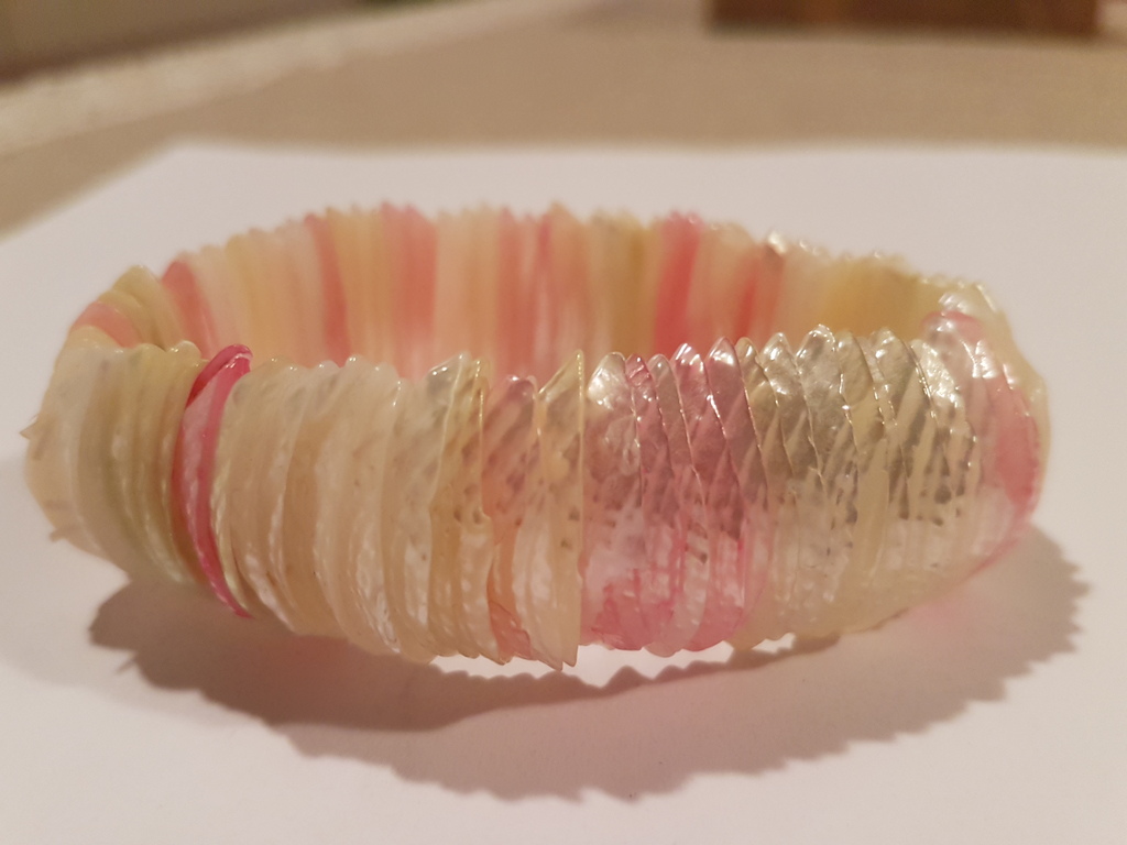 Lot parelmoer armbanden-8 pz kopen? Bied vanaf 10!