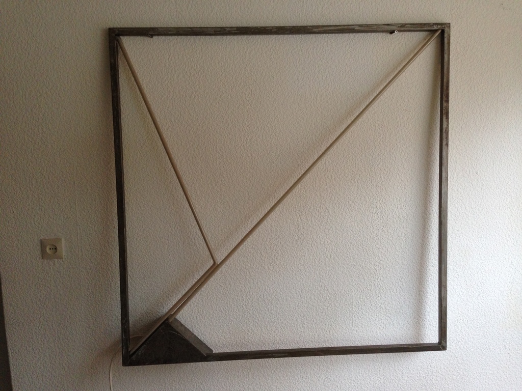 Albert in 't veld , neon wandobject staal met neon licht. kopen? Bied vanaf 250!