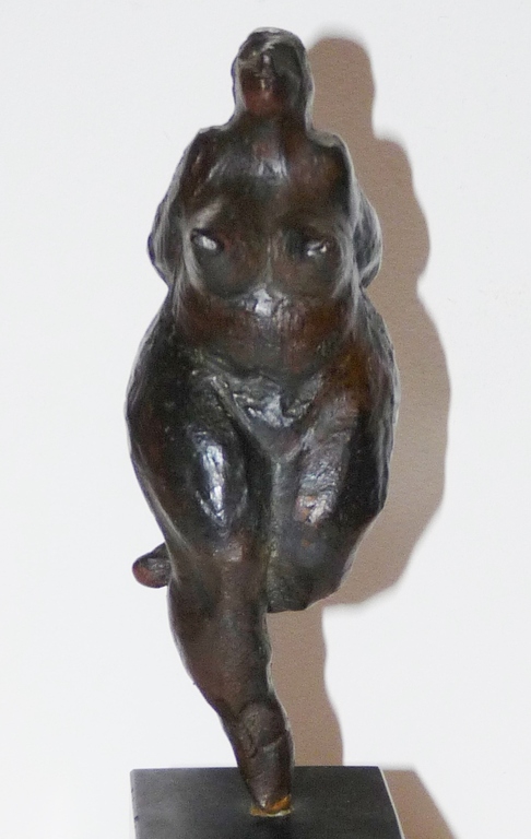 Onbekende kunstenaar, Bronzen beeld op marmeren sokkel, Naakt verkocht voor € 250!