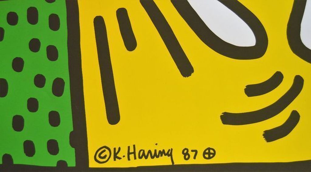 Keith Haring: Lucky Strike (blue, yellow and white) kopen? Bied vanaf 229!