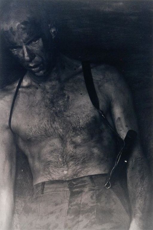 Paul Blanca (1958-) - Selfportrait, Kuwait '91 kopen? Bied vanaf 120!