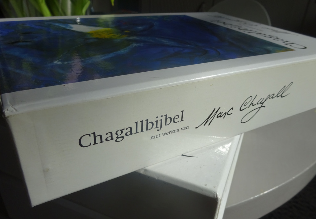 Marc Chagall Bijbel - 1e druk - 2000 - nieuwstaat met cassette kopen? Bied vanaf 95!