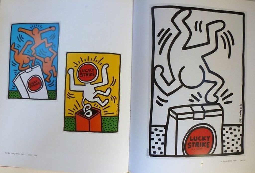 Keith Haring: Lucky Strike (blue, yellow and white) kopen? Bied vanaf 229!
