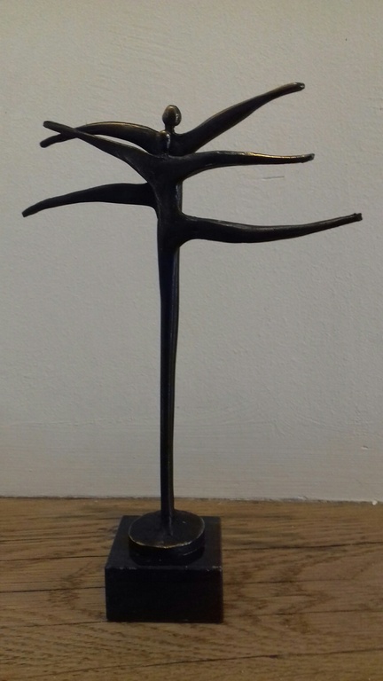 Verbronsde sculptuur op marmeren sokkel   * DANS *  kopen? Bied vanaf 22!
