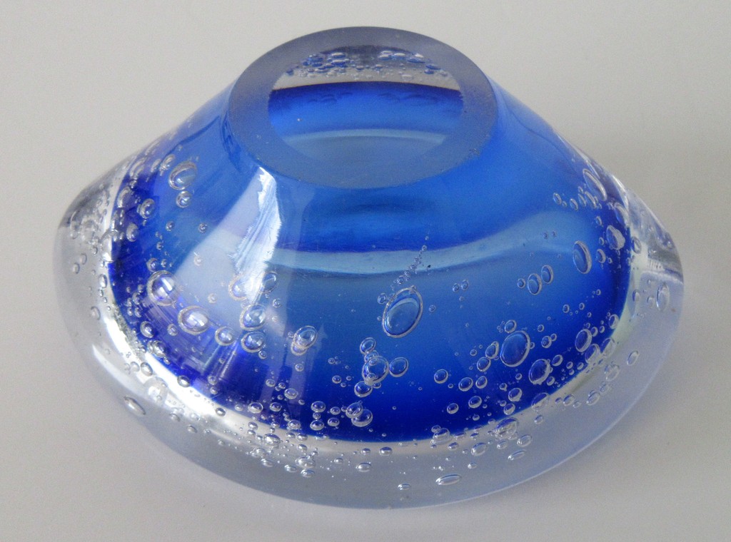 Floris Meydam voor Leerdam - Serica asbak blank en blauw glas met luchtbellen kopen? Bied vanaf 1!