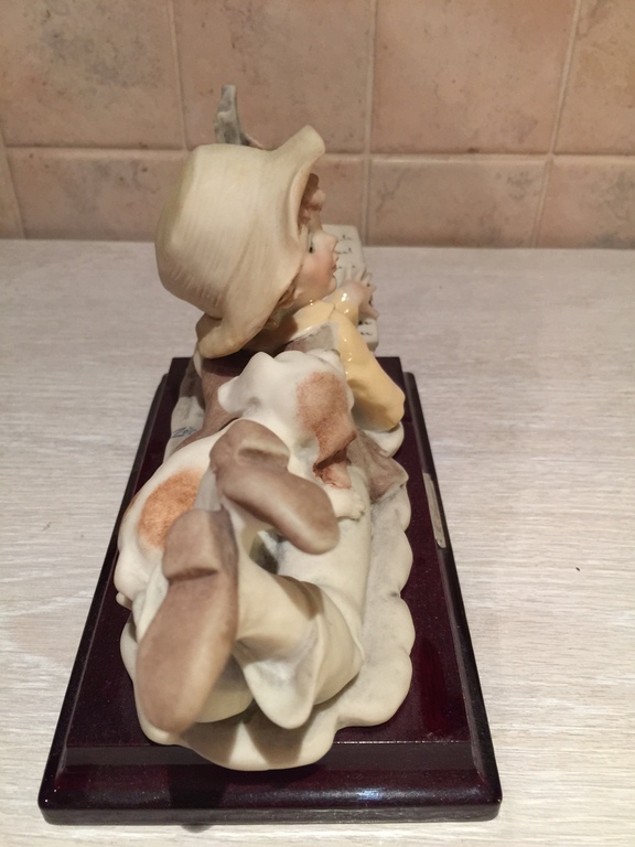 Zeldzaam beeld van Giuseppe Armani kopen? Bied vanaf 15!