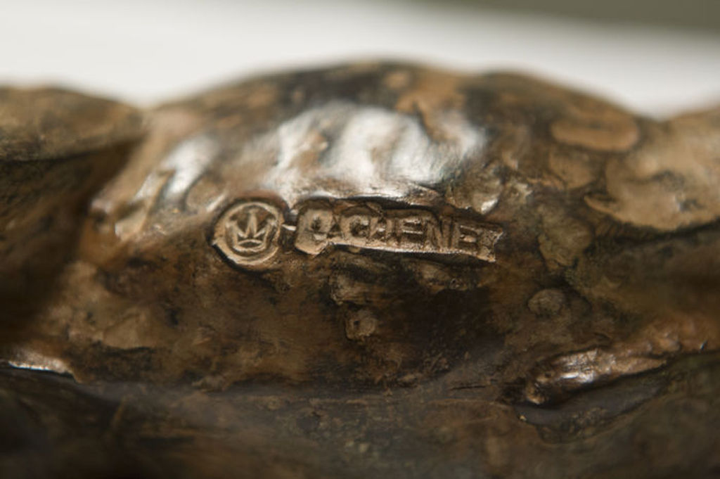 Pierre Chenet - Le Taureau kopen? Bied vanaf 200!