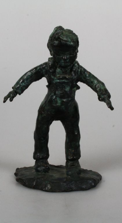 Phonse van Daalen (1924) bronzen sculptuurtje van een jongetje verkocht voor € 50!