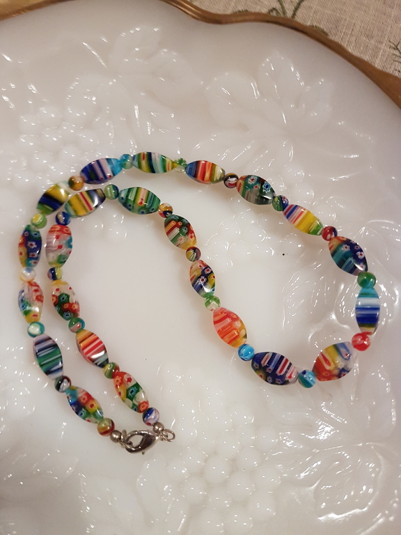 Ketting multicolor glas art 55 kopen? Bied vanaf 3!