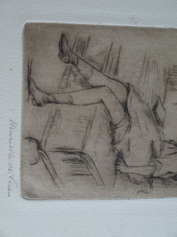 Henriette de Vries (1867-1942) : Ets – Lezend meisje – gesigneerd – ca 1920 kopen? Bied vanaf 1!