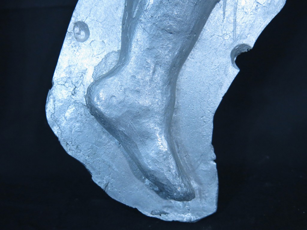 Hanneke Klinkum: Aluminium, 3-Been kopen? Bied vanaf 100!