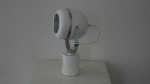 Niet of onleesbaar gesigneerd - Wit retro bollampje model droogkap kopen? Bied vanaf 1!