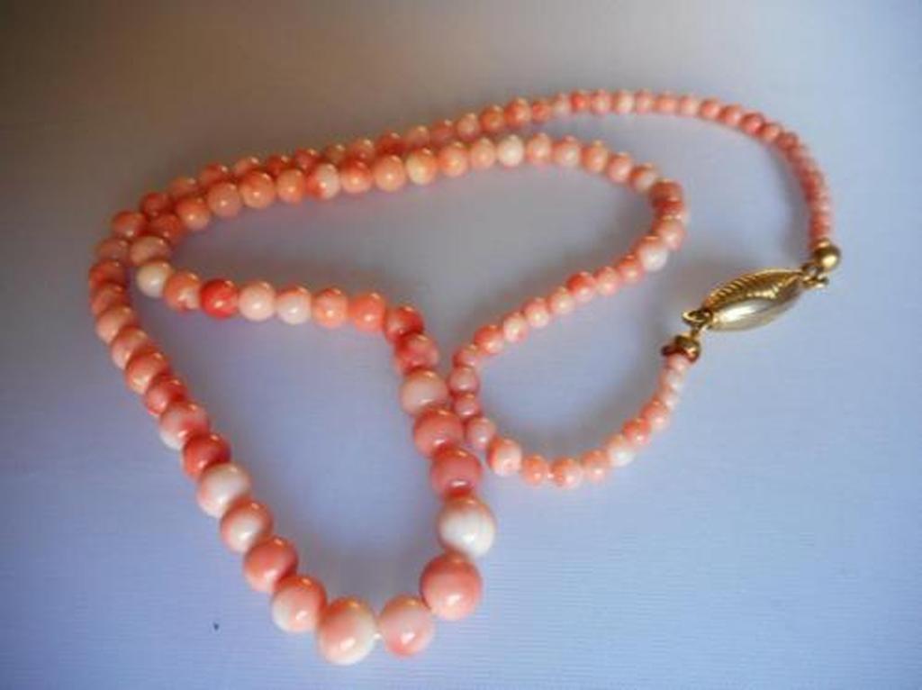 Ketting 1960 Mediterranean koraalroze (Corallo rosa di Sciacca) Sicilia-Italia kopen? Bied vanaf 35!