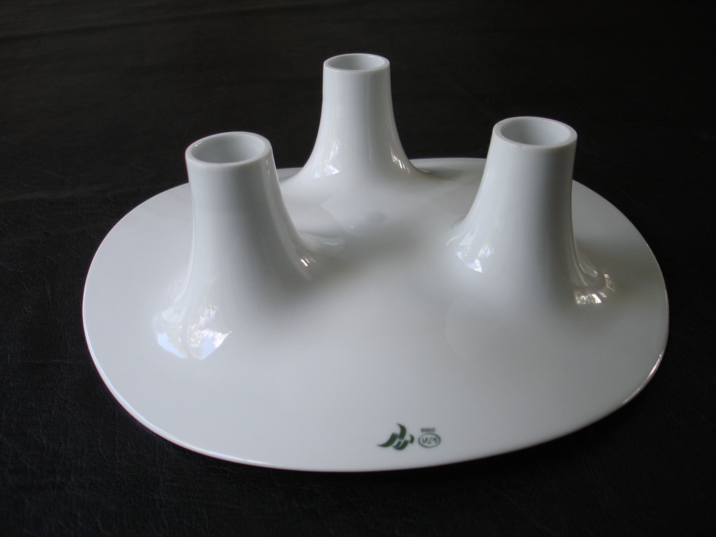 Willem Noyons, kaarsenschaal 2006, porselein kopen? Bied vanaf 12!