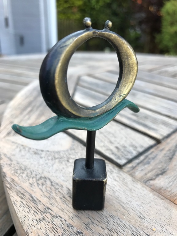 Corry Ammerlaan van Niekerk - "The Inner Circle" - Sculptuur op sokkel kopen? Bied vanaf 1!