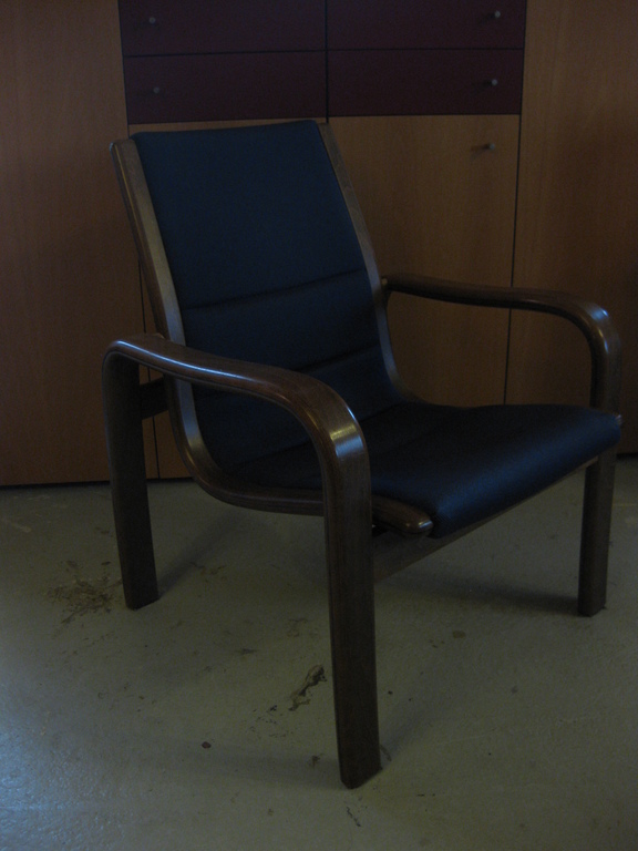 Melano fauteuil van Yngve Ekström voor Swedese Zweden kopen? Bied vanaf 75!