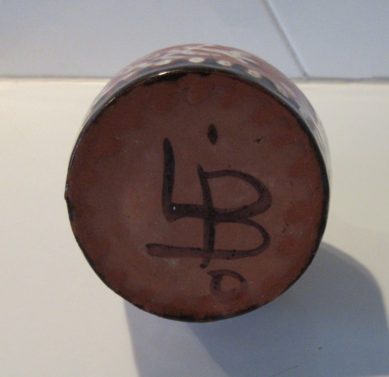 Art nouveau aardewerken vaasje met slibglazuur decoratie kopen? Bied vanaf 5!