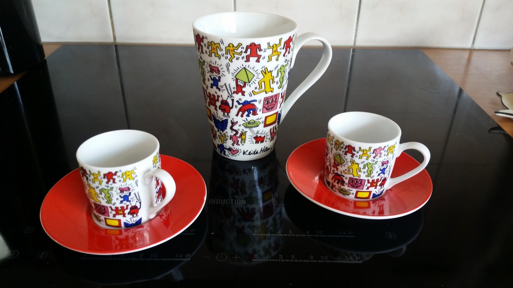 Koffie set Keith Haring kopen? Bied vanaf 10!