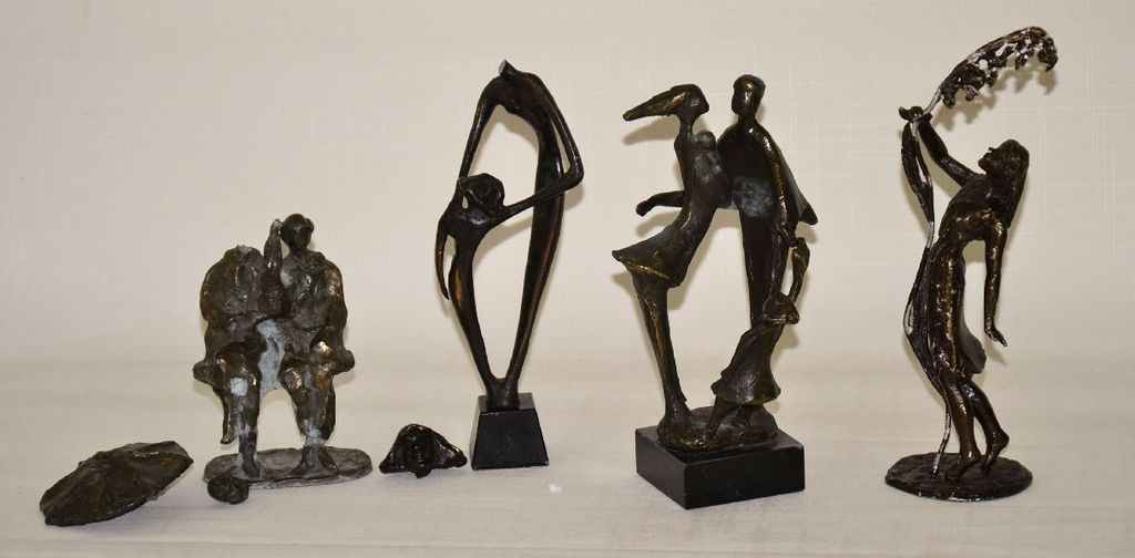 Corry Ammerlaan - Van Niekerk: Bronzen beeldjes + extra kopen? Bied vanaf 1!