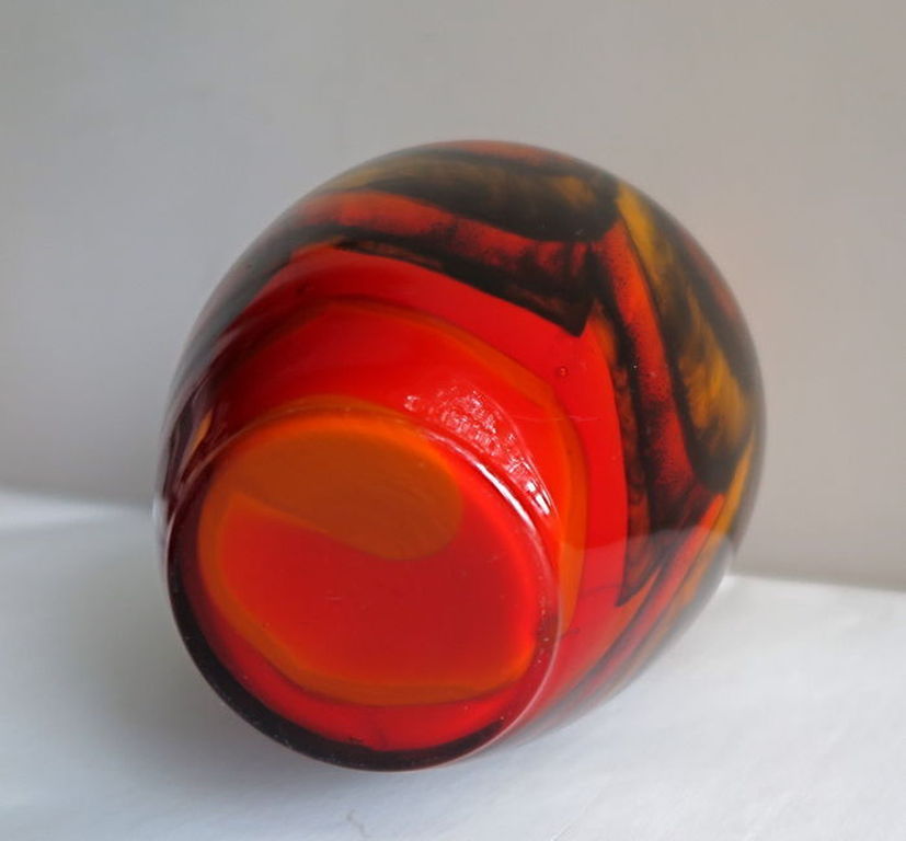 Murano design - Opaline Florence Kelkvaas -gekleurd -handgeblazen-50/60-er jaren kopen? Bied vanaf 1!