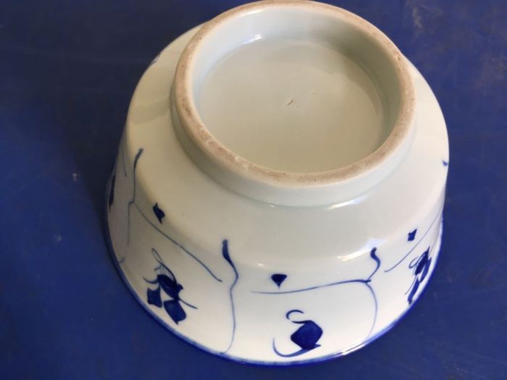 A Japanese blue and white bowl with spiral decoration - Arita - ca. 1875 kopen? Bied vanaf 29!