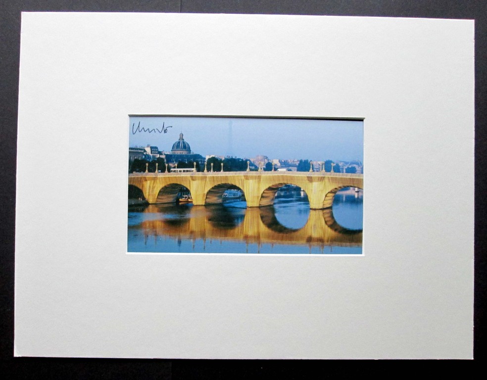 Christo - Project for Paris - Pont Neuf Wrapped - XXL artcard- handgesigneerd verkocht voor € 45!