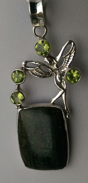 Zilveren Hanger met Honduras opaal kopen? Bied vanaf 25!