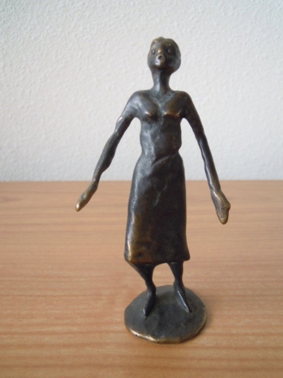 Massief bronzen beeldje 12,5 cm- kunstenaar onbekend. kopen? Bied vanaf 25!