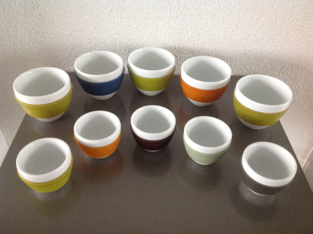 Koziol: tien koffie/espresso kommen, porselein en kunststof kopen? Bied vanaf 22!