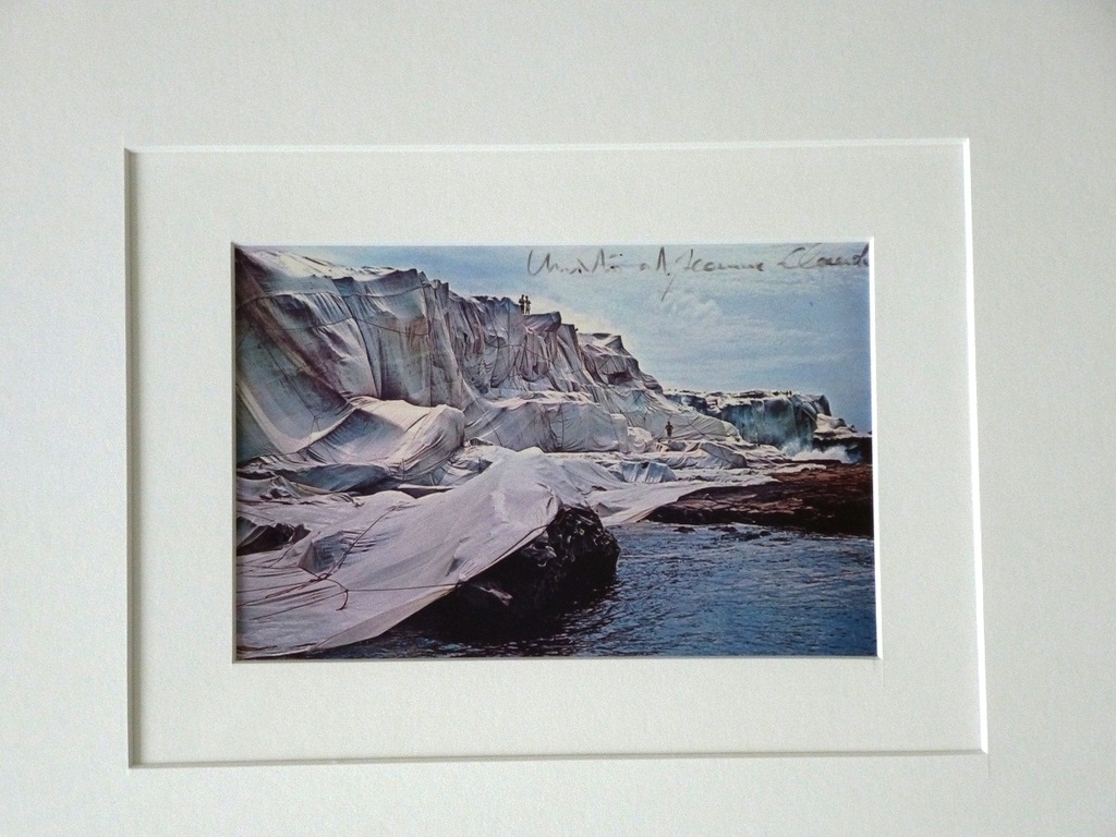 Christo, handgesigneerde foto: wrapped coast, Australia, 1969 kopen? Bied vanaf 175!