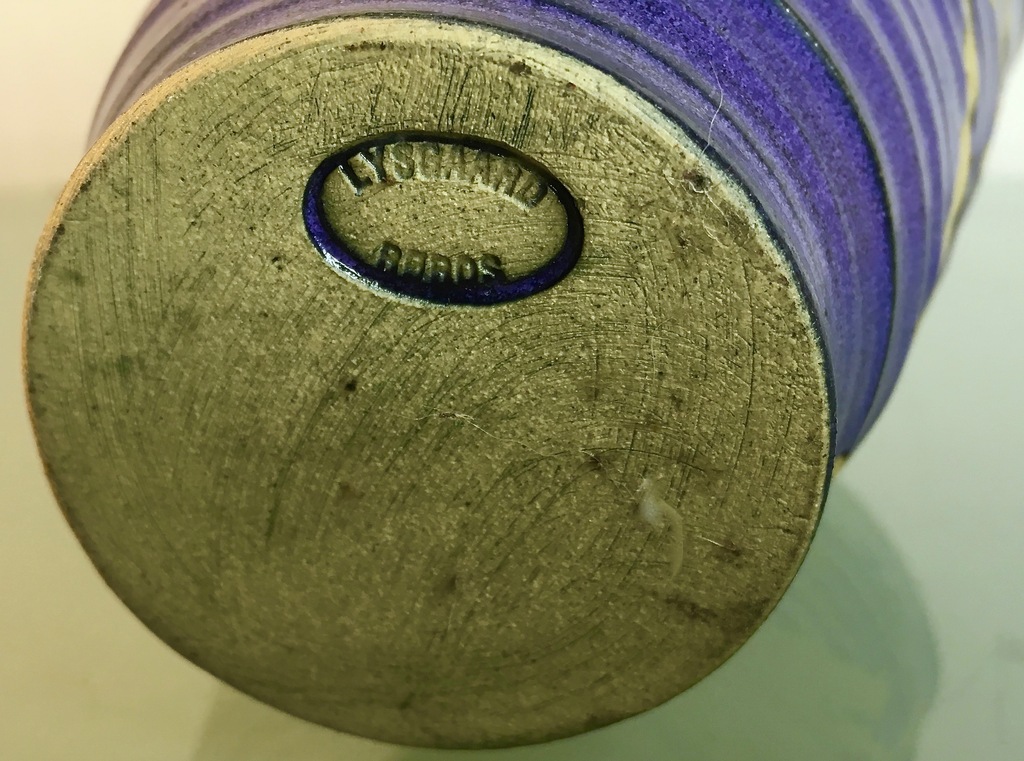  Lysgaard RØROS - blauwe vaas met floraal decor - Noorwegen -  Eind 20e eeuw kopen? Bied vanaf 9!