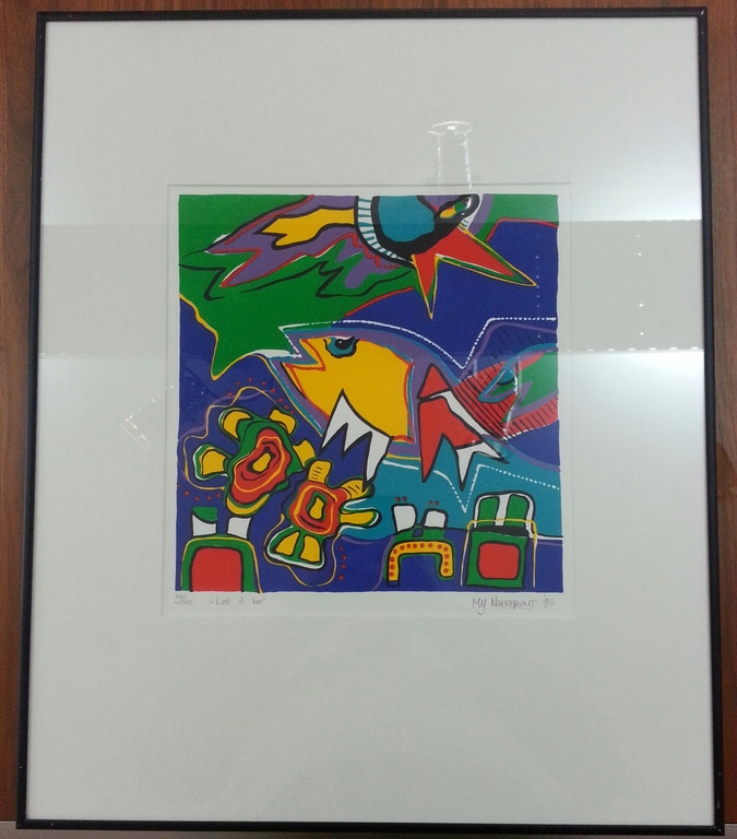 Marianne Naerebout, zeefdruk op papier in lijst, Titel: " Let it be " verkocht voor € 50!