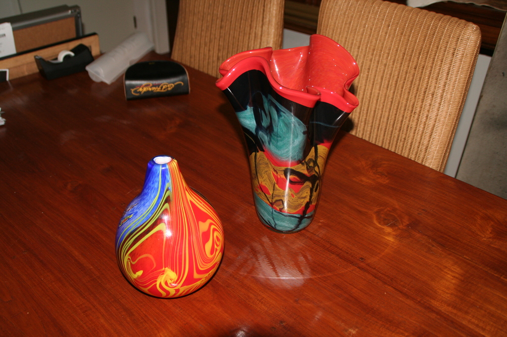 2 schitterende vazen Italiaans kopen? Bied vanaf 100!