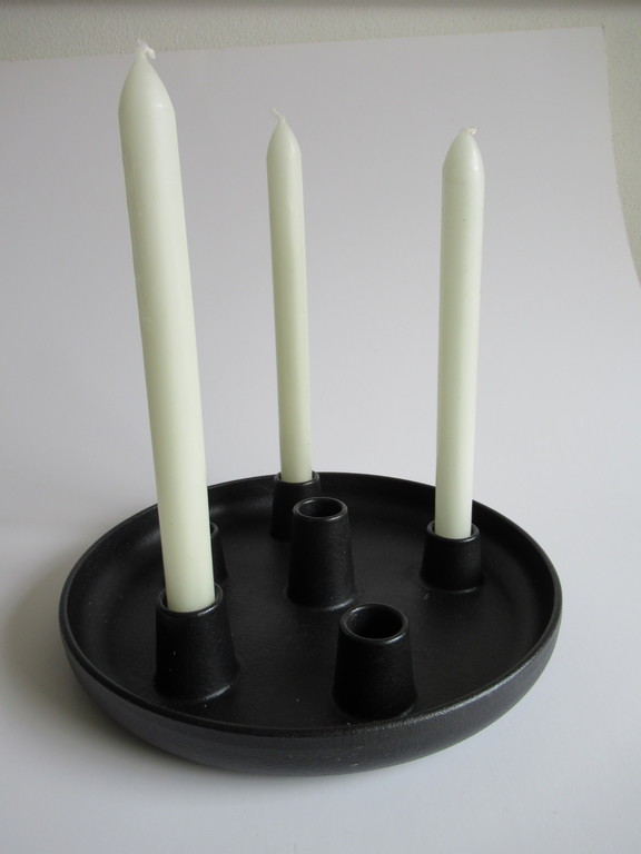 Allas-iittala-gietijzeren kaarsenstandaard kopen? Bied vanaf 1!