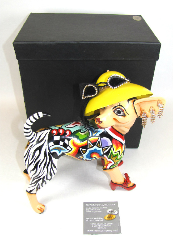 Thomas Hoffmann - Tom's Drag - Chihuahua Frida staand M kopen? Bied vanaf 125!
