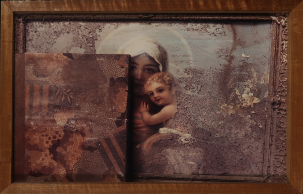 Wijnand van Lieshout: Foto op aluminium, Madonna met kind - Ingelijst (groot) verkocht voor € 70!